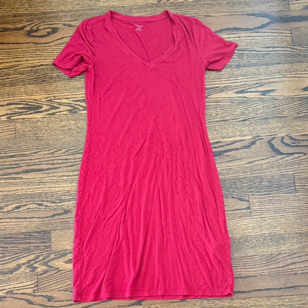 Daily Ritual Red V-Neck T-Shirt Dress